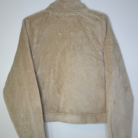 Hollister Beige Soft Fleece Crop Pullover Jacket with 3/4 Zipper Women’s Size M - Picture 2 of 7